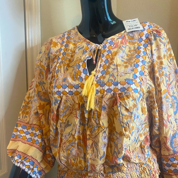 Top - Picture 1 of 6